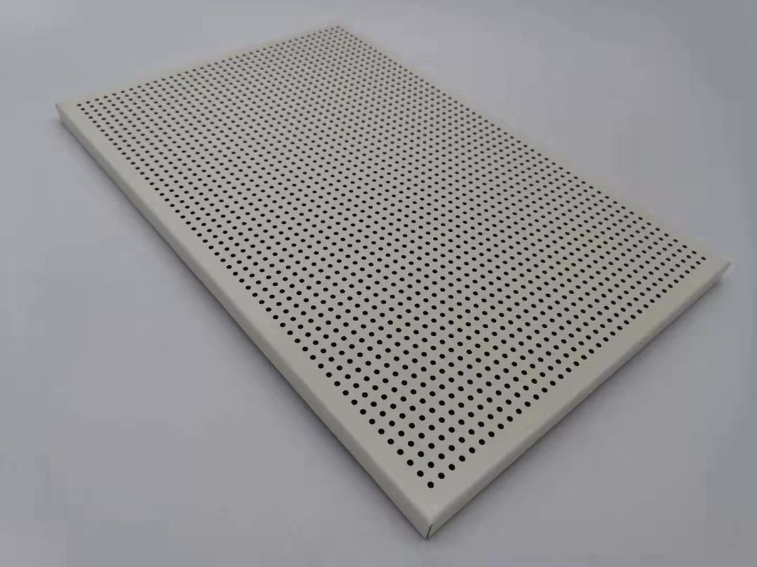 천장을 위한 백색 색깔 관통되는 알루미늄 합성 패널 2000x10000mm